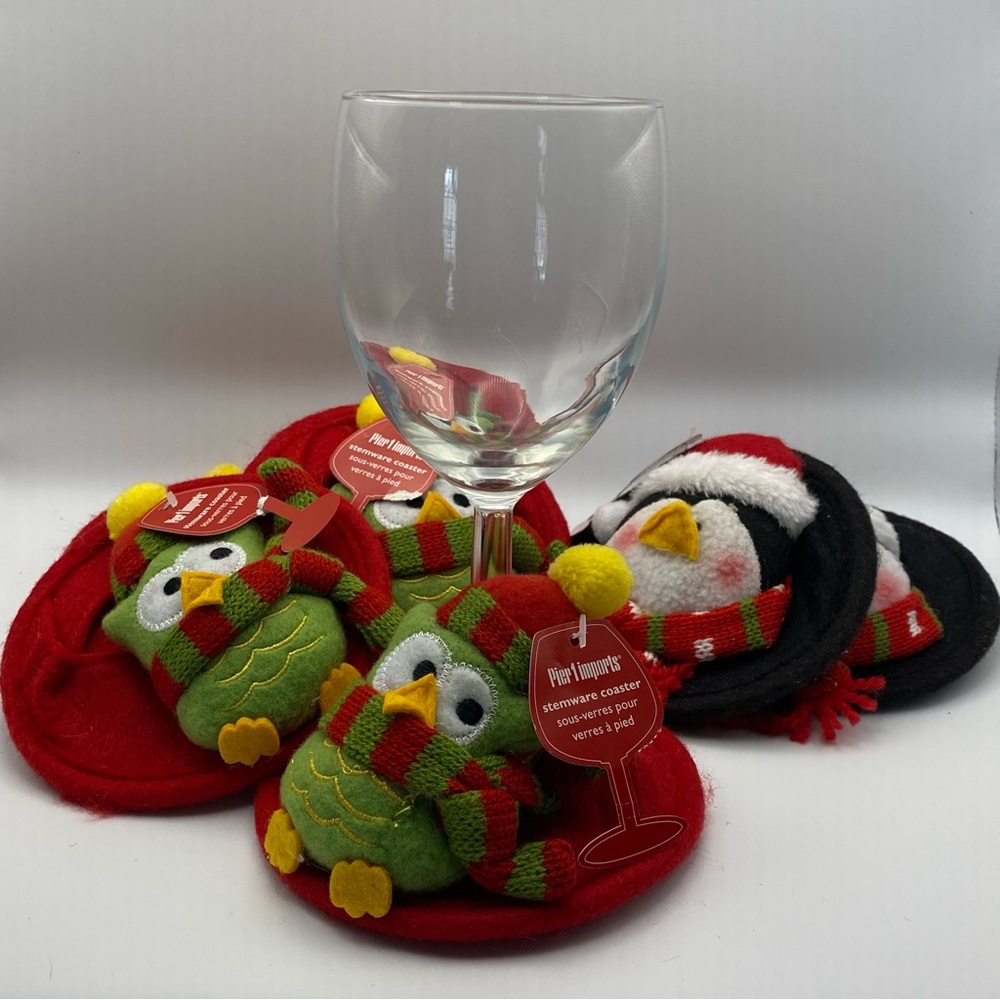 Pier 1 Holiday Stemware Coasters Set Of 6 (4 Owls & 2 Penguin) Felt Winter NEW